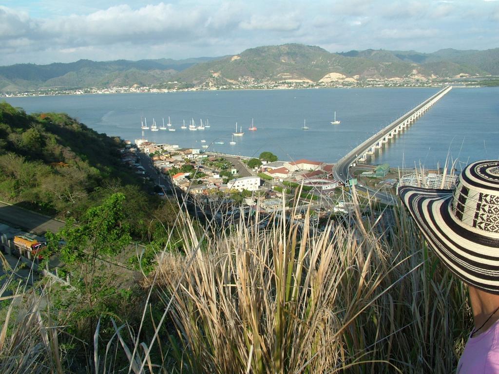 Bahia B&B Bahia de Caraquez Zewnętrze zdjęcie